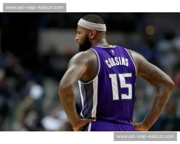 禁区野兽的终极博弈：霍华德与考辛斯，谁才是那个时代的唯一真神？